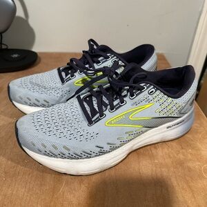 Brooks Women's Glycerin 20 Neutral Running Shoe - Women’s Size 11